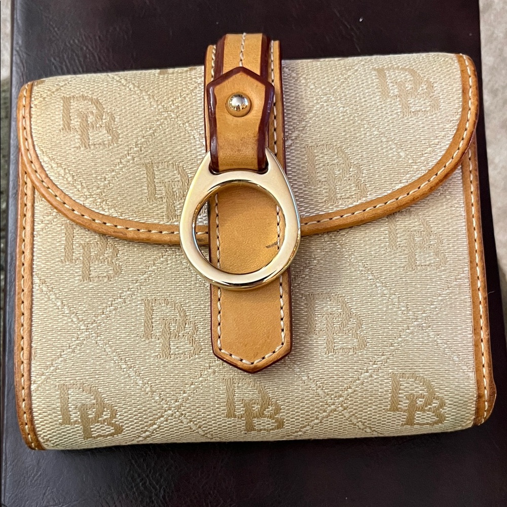 Dooney & Bourke Cream and Tan Wallet